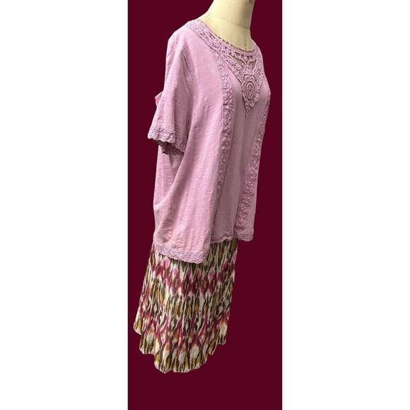 Alfred Dunner Elastic Waist, Peasant Skirt (NWT) with Fashion Forward T-shirt - Picture 3 of 9